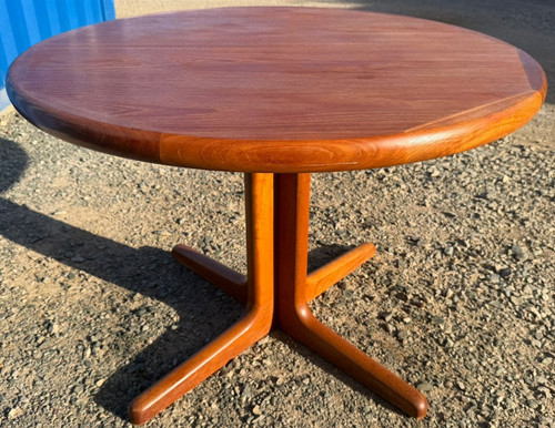 Mid century danish - century,