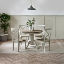 Padstow Wooden Extending Round